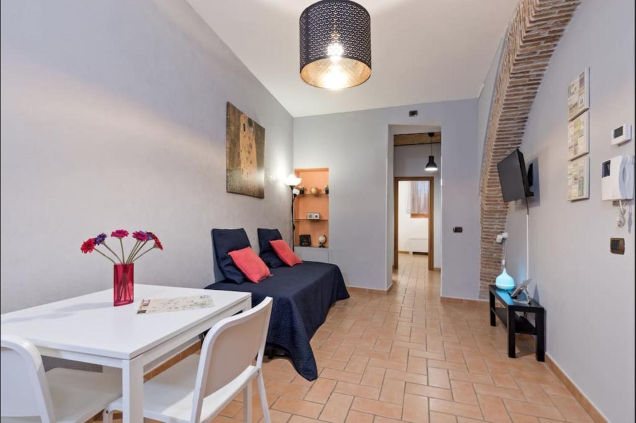 Roma Colosseum Apartment Екстериор снимка
